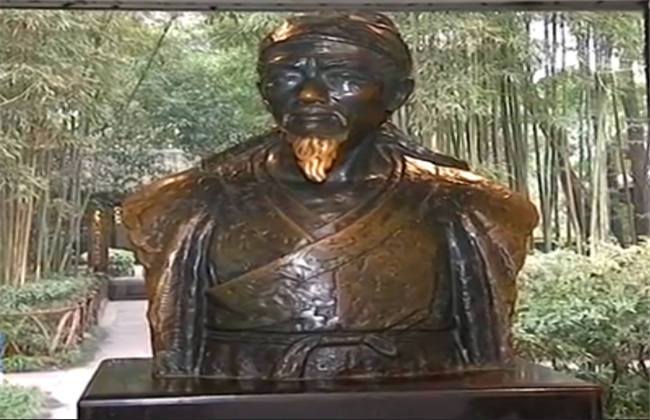 坟墓舞者 产品图片