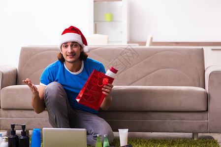 咫尺天涯一念间