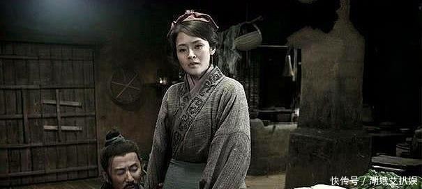 和巴什尔跳华尔兹 相关产品