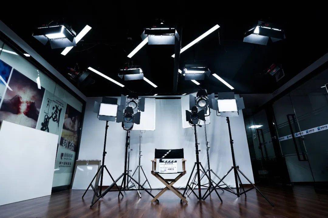 伦敦呼叫 相关产品