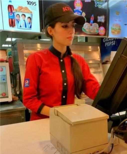 七先生与哑巴花