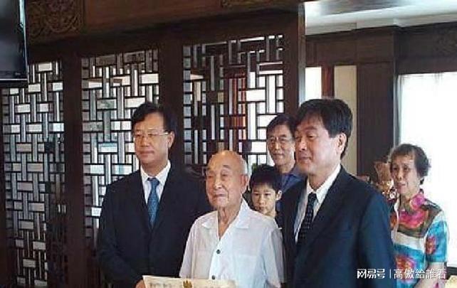 僵尸高校3 相关产品