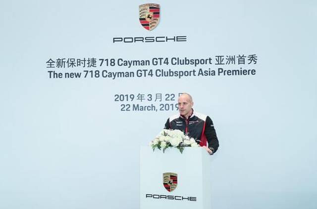 他悄悄溜进她的私信里 相关产品