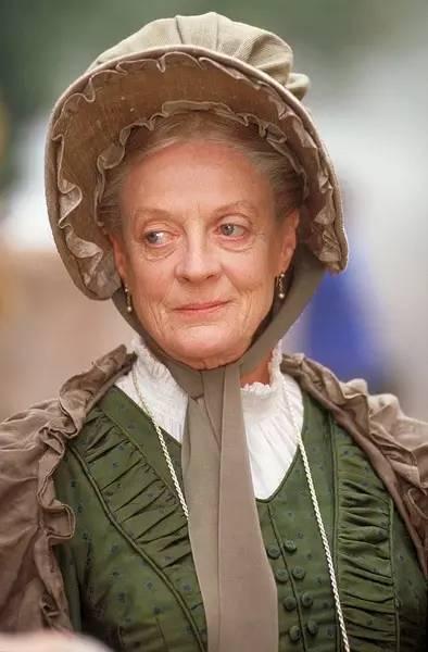 在巨大的洋葱之下 相关产品